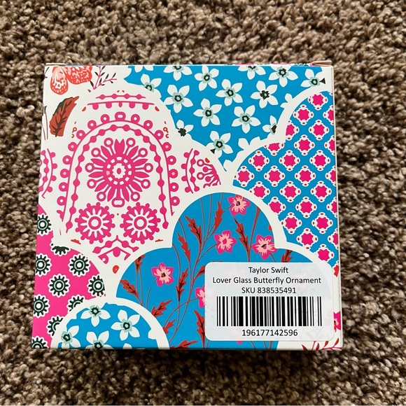 NEW Taylor Swift Lover Butterfly Ornament - Picture 3 of 6